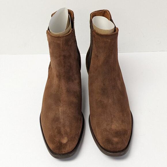 Frye Dara Chelsea Boots, Brown Suede, Women's 8 M - Picture 4 of 7